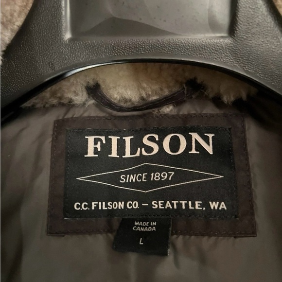 Filson Brown Cascade Down Jacket Large Shearling Made in Canada - Picture 6 of 12